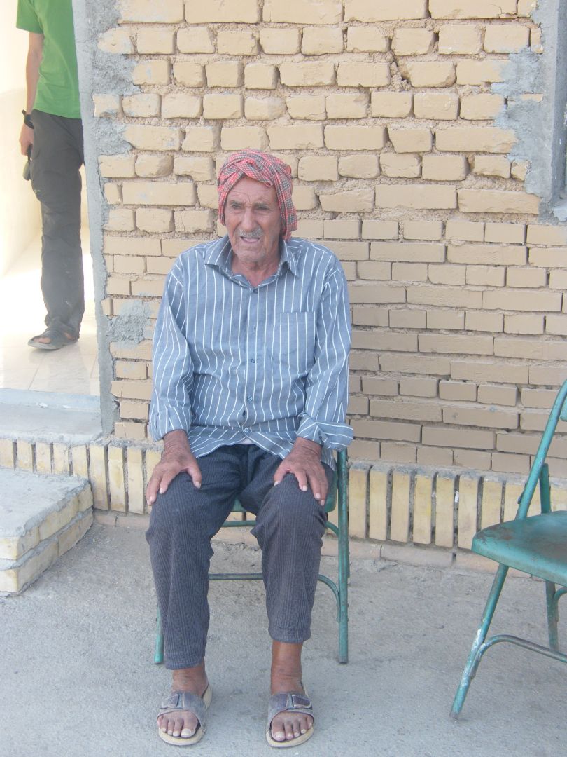 Wieża Milczenia w Jazd w Iranie – starożytne miejsce pochówku zoroastrian