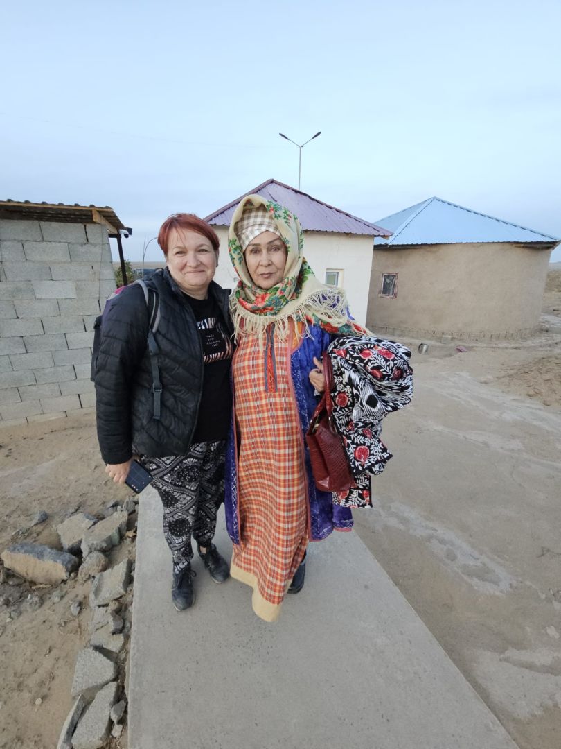 Wieża Chilpik w Uzbekistanie – ruiny na pustynnym wzgórzu