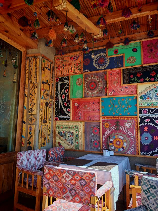 wewnątrz restauracji Terrassa Cafe & Restaurant