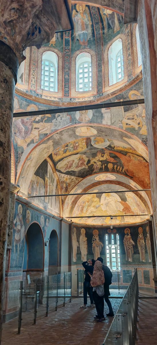 wnętrze meczetu Kariye – dawnego kościoła św. Zbawiciela w Stambule– mozaiki bizantyjskie w pełnej krasie